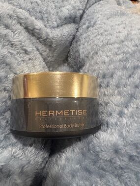 Professional Body Butter — Gold & Black